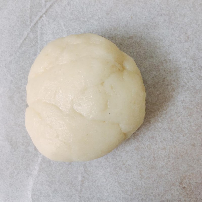 Step 1 Mix the dough for Traditional Baked Apple Pie