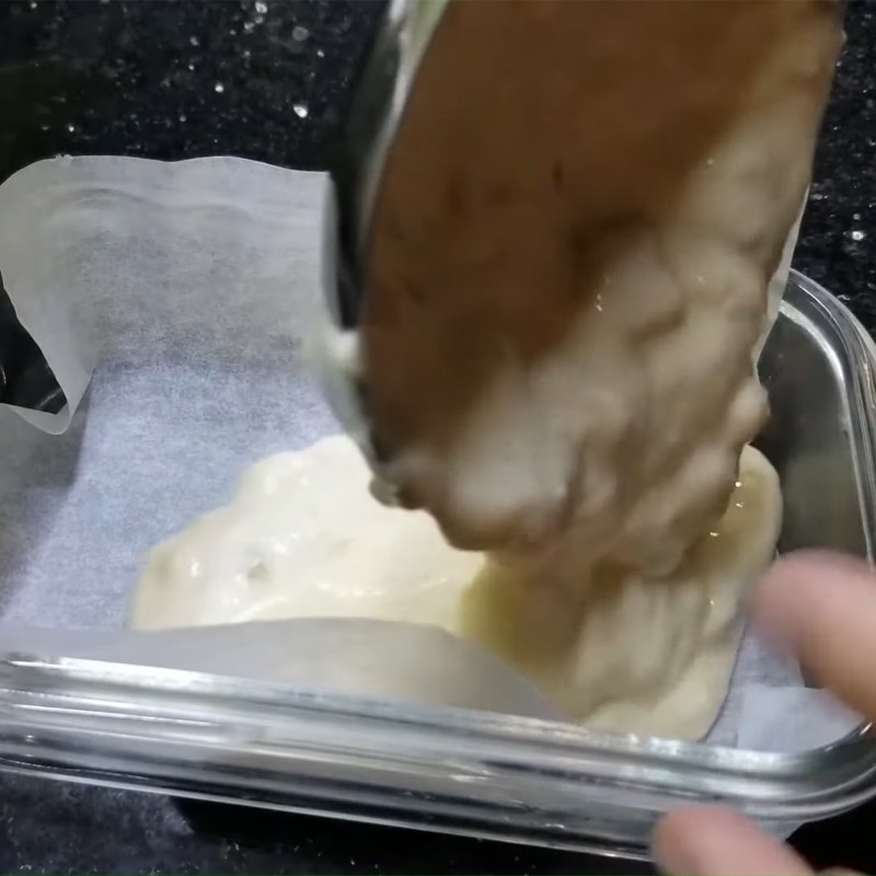 Step 3 Mixing the batter Banana yogurt cake using an air fryer