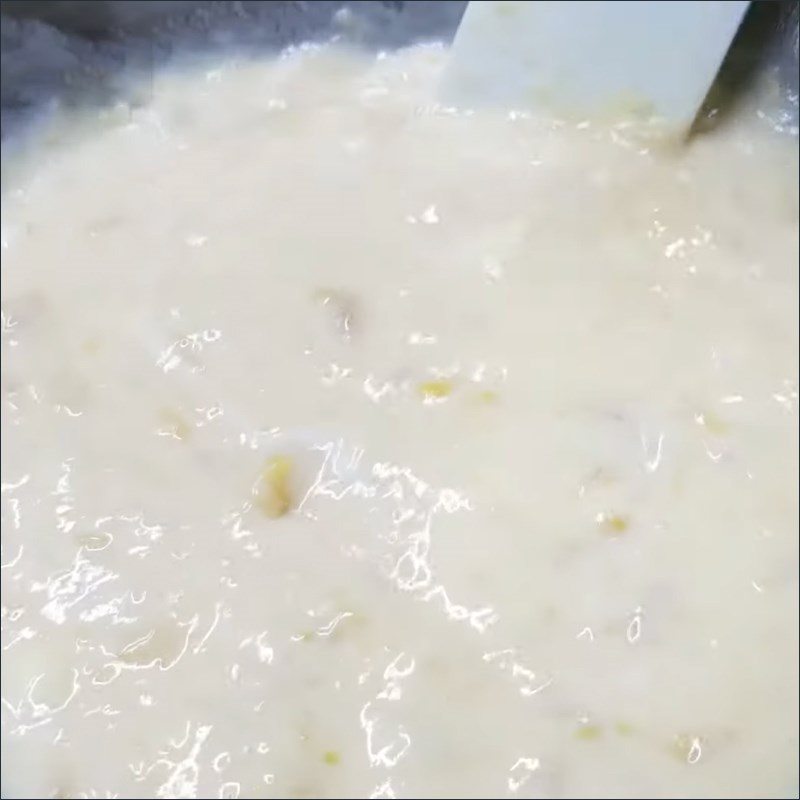 Step 2 Mix the wet ingredients Yogurt Banana Cake using an air fryer