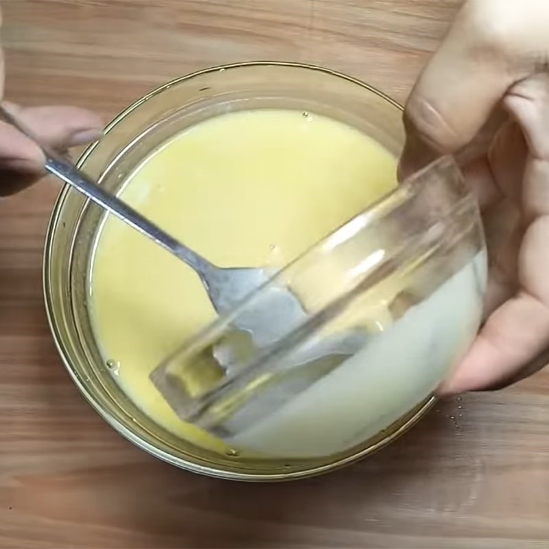 Step 3 Mixing pineapple yogurt coconut mixture Pineapple yogurt ice cream