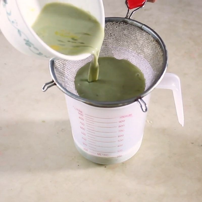 Step 3 Mix the green tea flan mixture Green tea honey flan cake