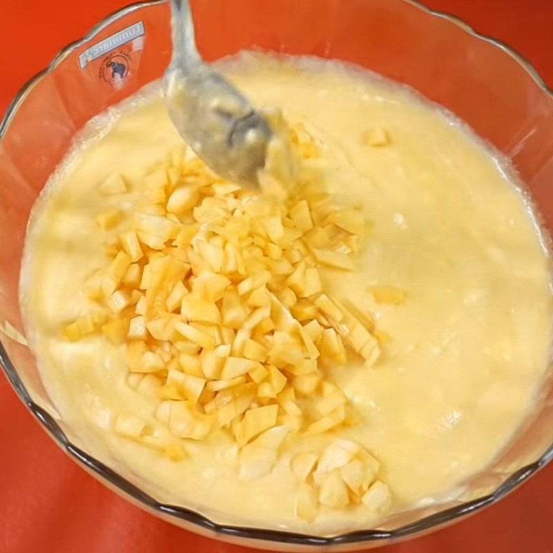 Step 3 Mix the jackfruit milkshake mixture using a blender