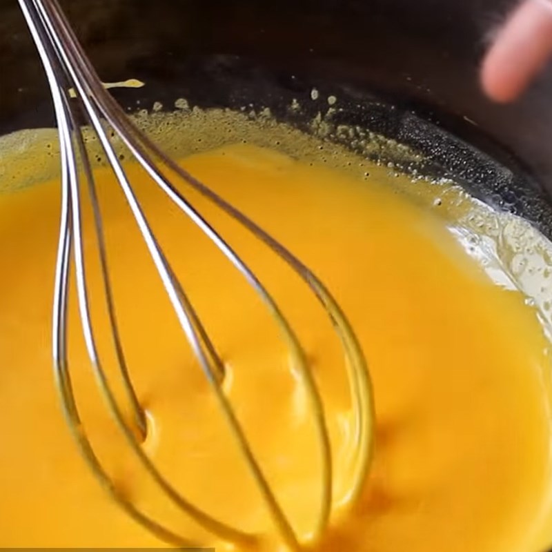 Step 1 Mix the egg yolk mixture for Chiffon Cake with Cream Filling