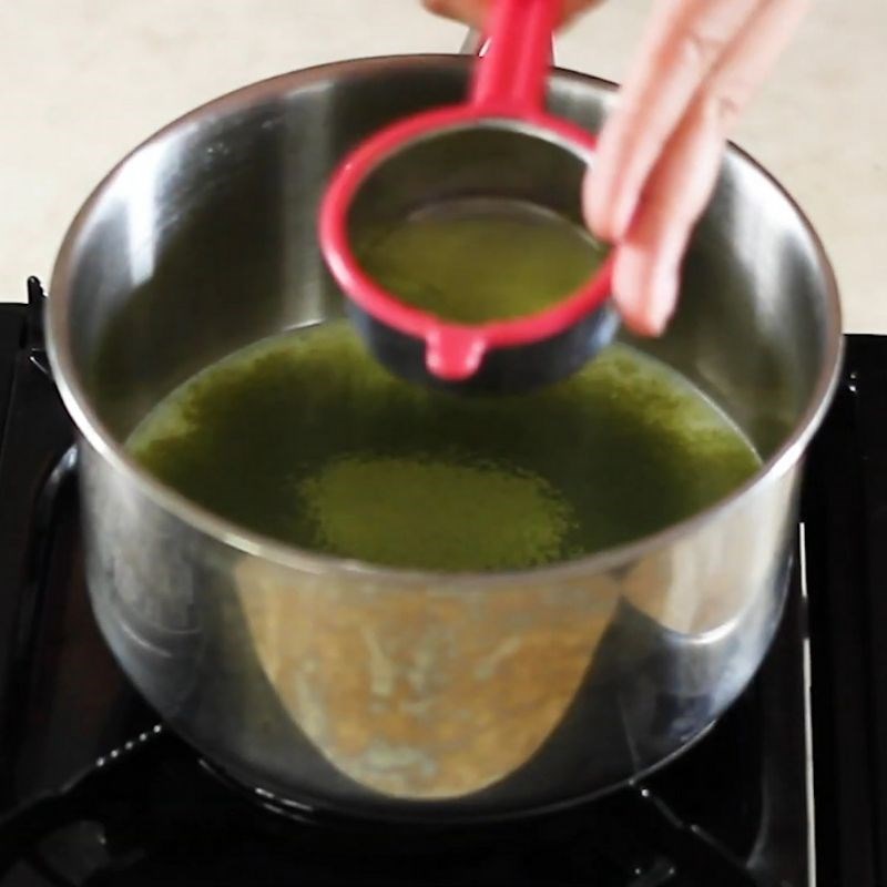 Step 2 Mix the egg and milk mixture Green tea honey flan cake