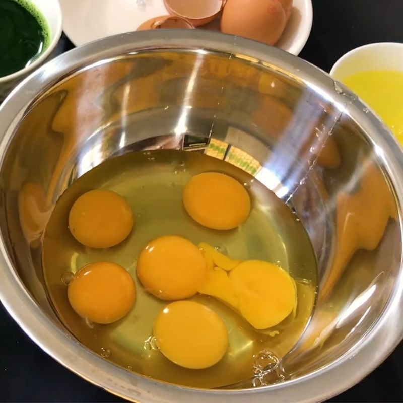 Step 2 Mixing egg and milk mixture for Green Tea Flan