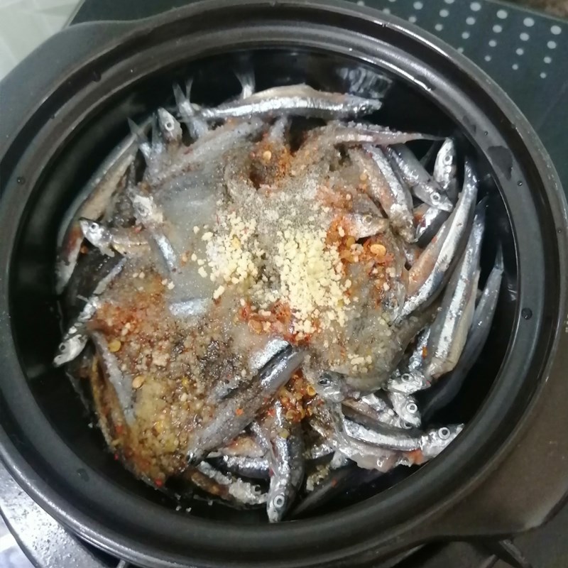 Step 2 Marinate the Anchovies for Anchovy with Pepper
