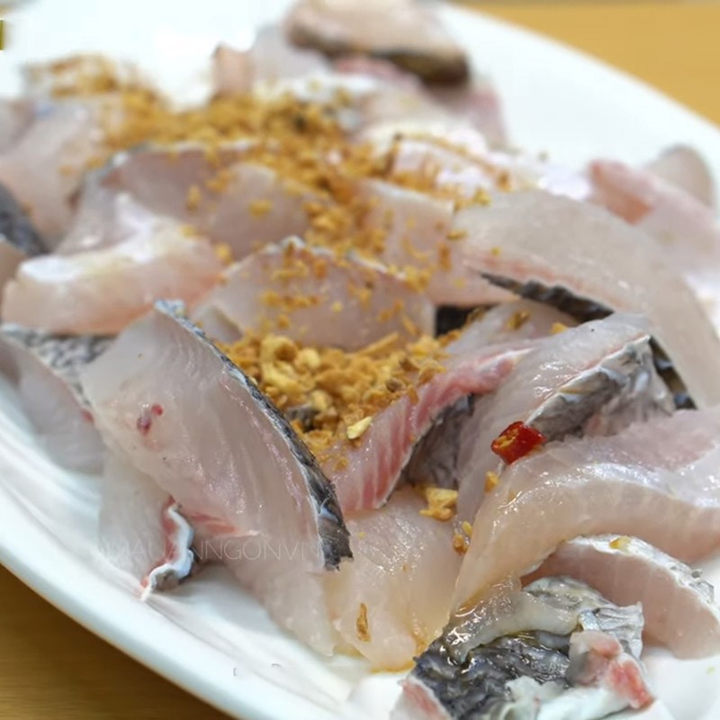 Step 3 Marinate the snakehead fish Snakehead fish porridge with coconut milk