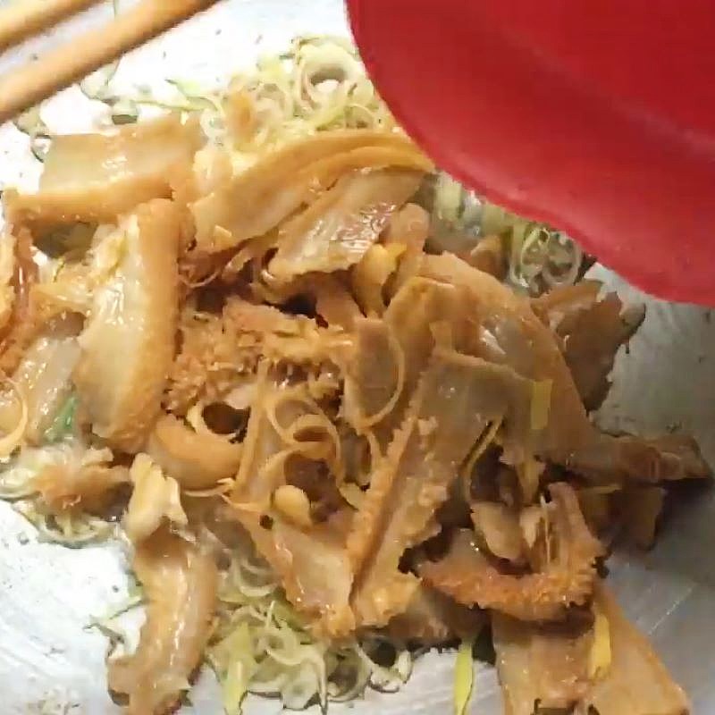 Step 5 Stir-fried beef tripe