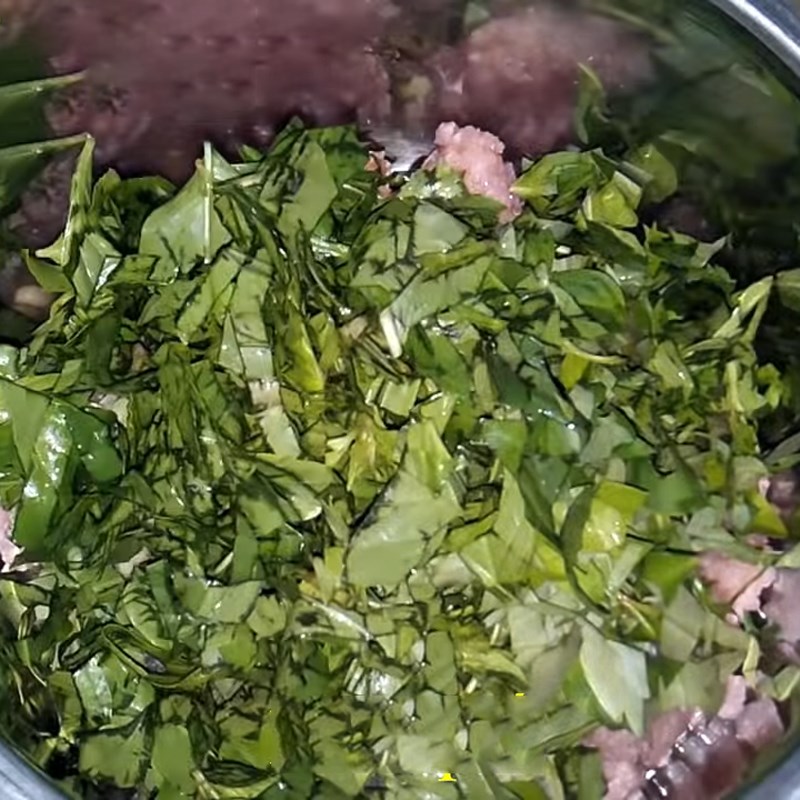 Step 3 Marinate minced meat Fried pork sausage with lemongrass and chili