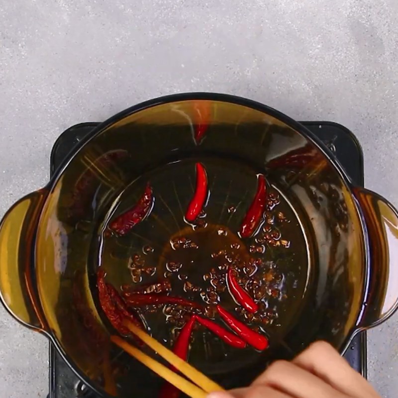 Step 3 Sauté the chicken Sichuan Chicken Hotpot