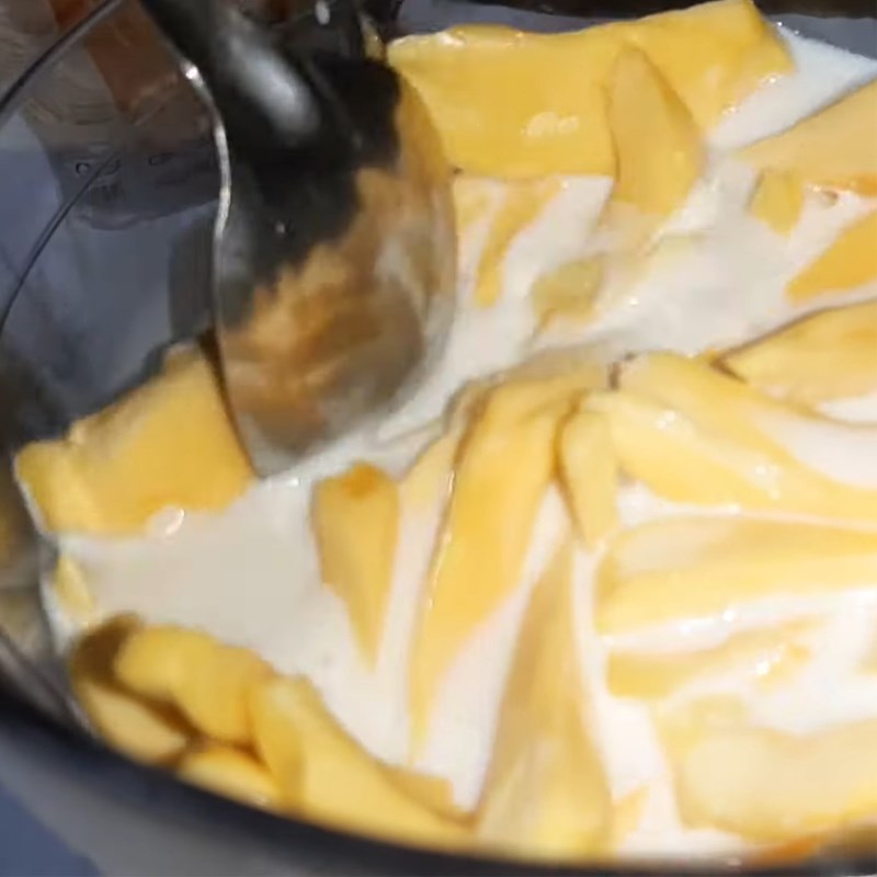 Step 2 Smooth the jackfruit mixture Jackfruit ice cream using a blender without fresh cream