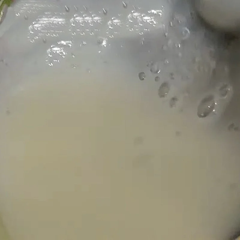 Step 3 Blend the potatoes Potato milk