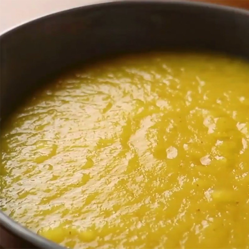 Step 2 Blend and caramelize pineapple Pineapple milk cream
