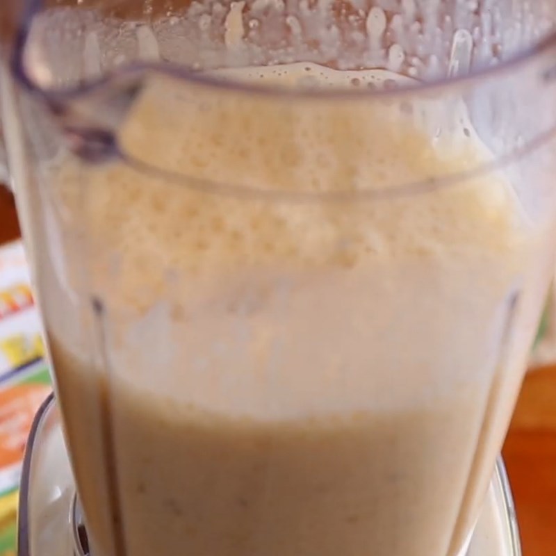Step 2 Blend banana with egg smoothie Egg smoothie