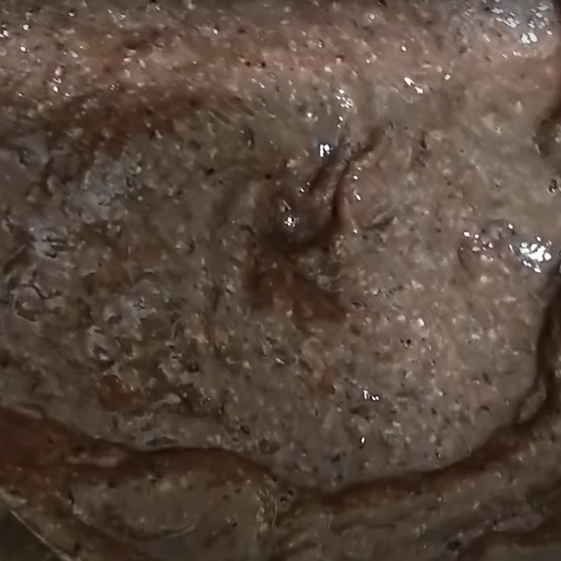 Step 2 Grind and Strain the Crab for Crab Porridge with Duck Eggs