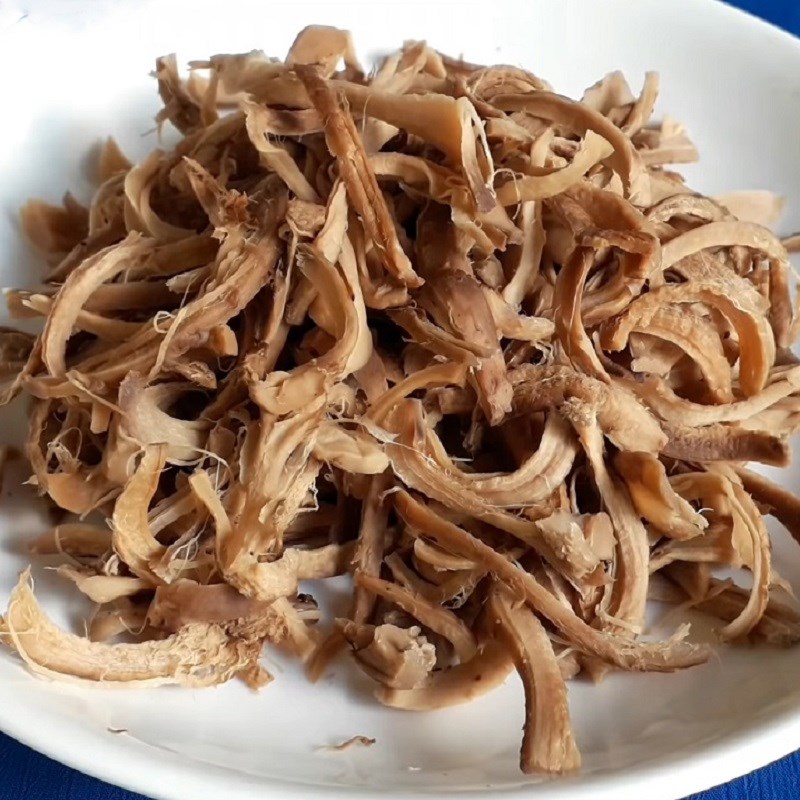 Step 3 Tear and pound the mushrooms Vegetarian Dried Beef from mushroom stems
